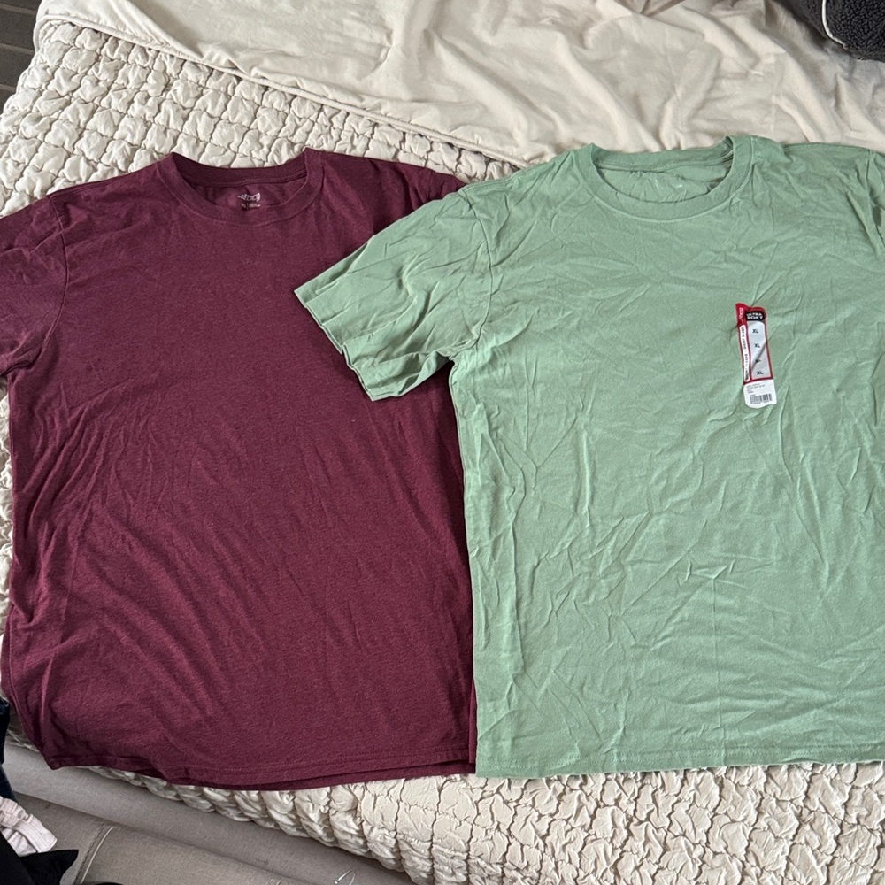2 New men’s BCG T shirts
